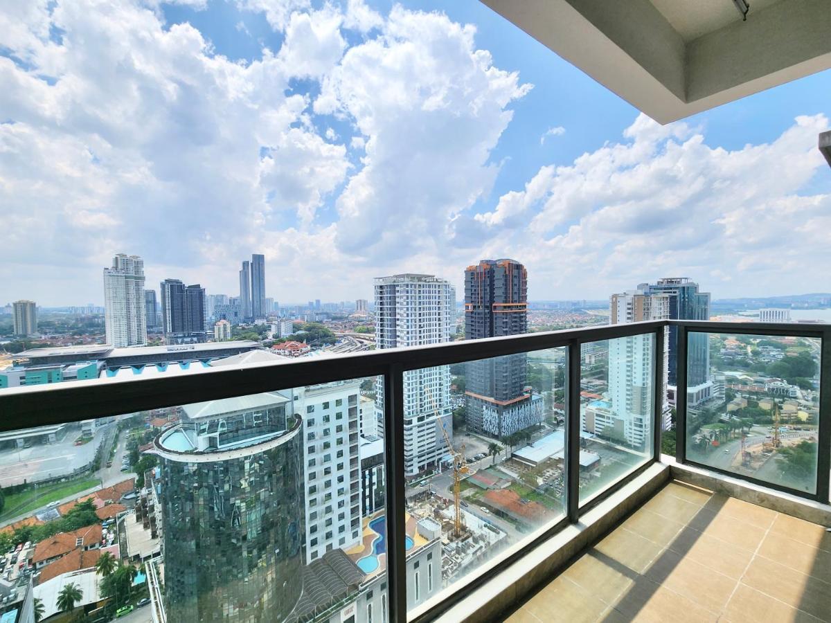 R&F Princess Cove Ciq Premium Sea & City View Suites By Neo Johor Bahru Zewnętrze zdjęcie